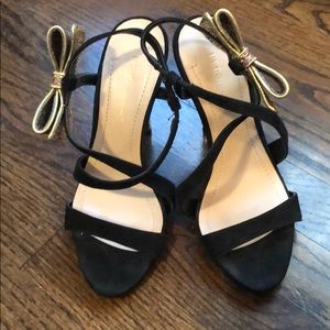 BCBG Heels. LIKE NEW!